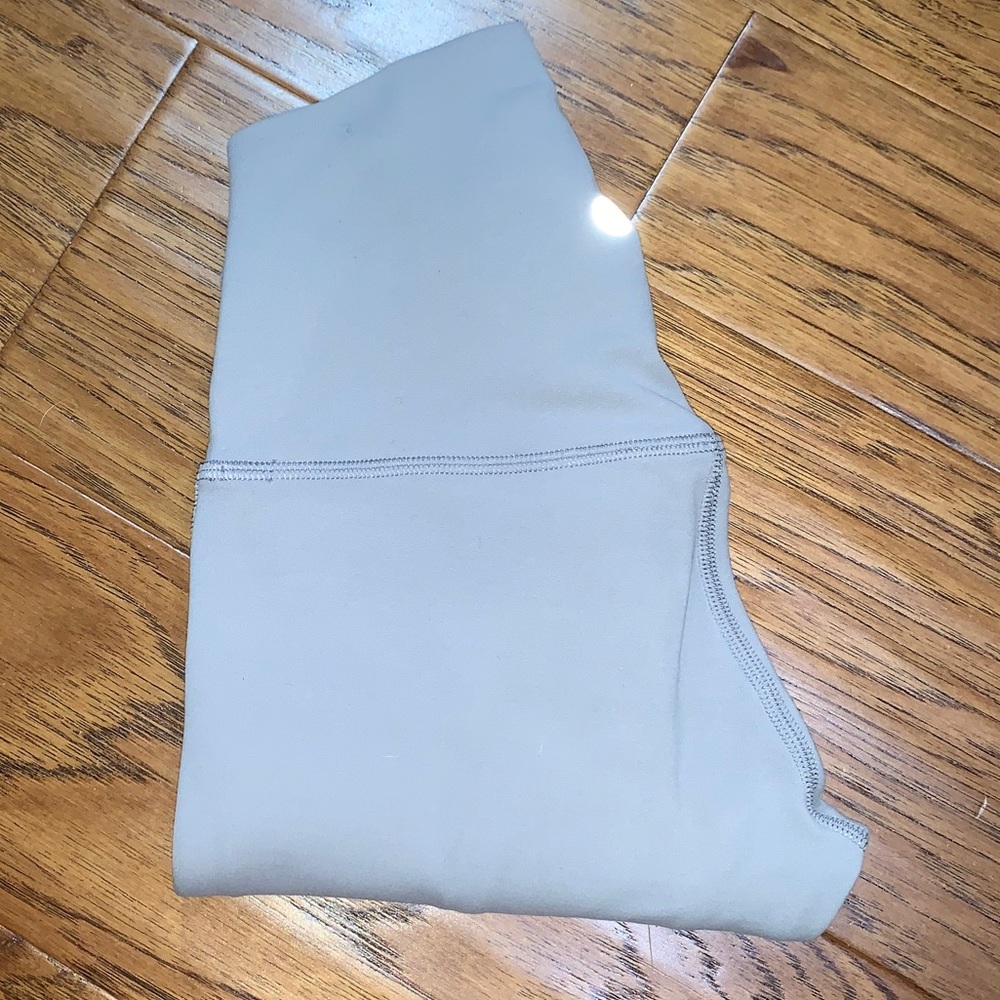 Lululemon align 2 layers 25”